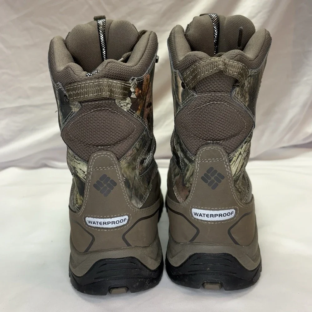 Columbia Bugaboot Plus III Snow Boots Mens 9 Wide Camo Omni-Heat BI1538